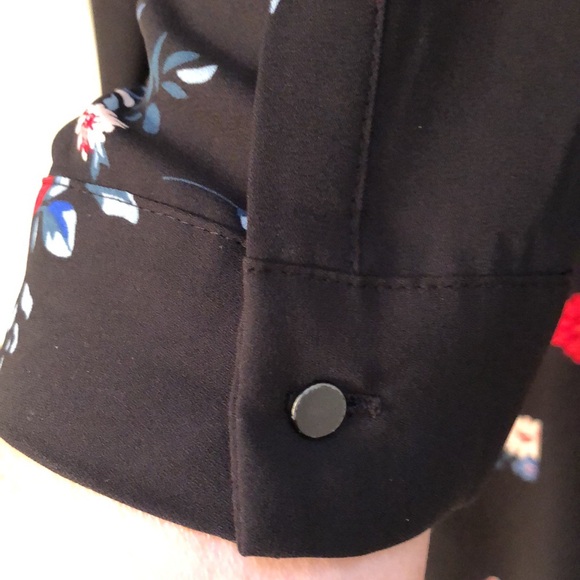 Elegant & Light REITMANS Tunic - EUC - Picture 5 of 9